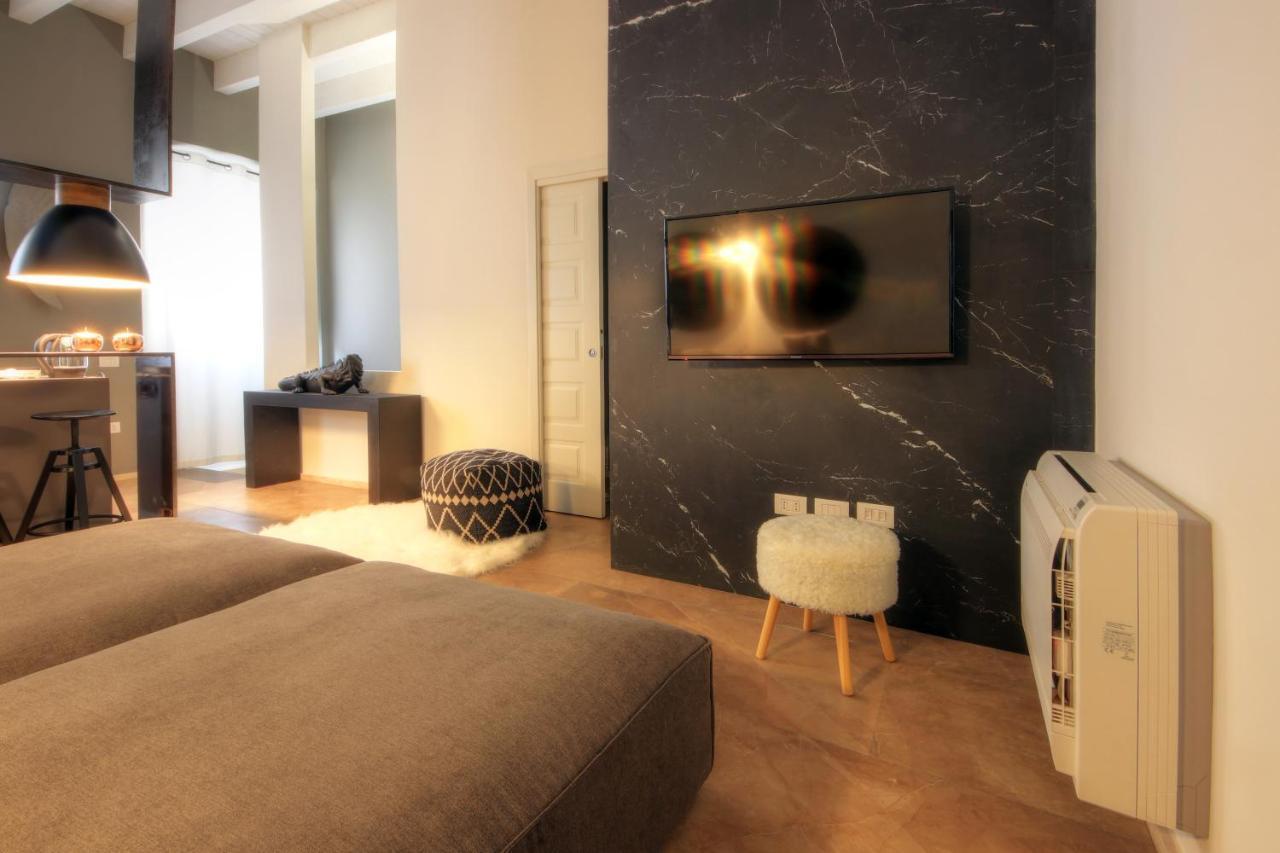 Urban Central Suites Кальяри Экстерьер фото