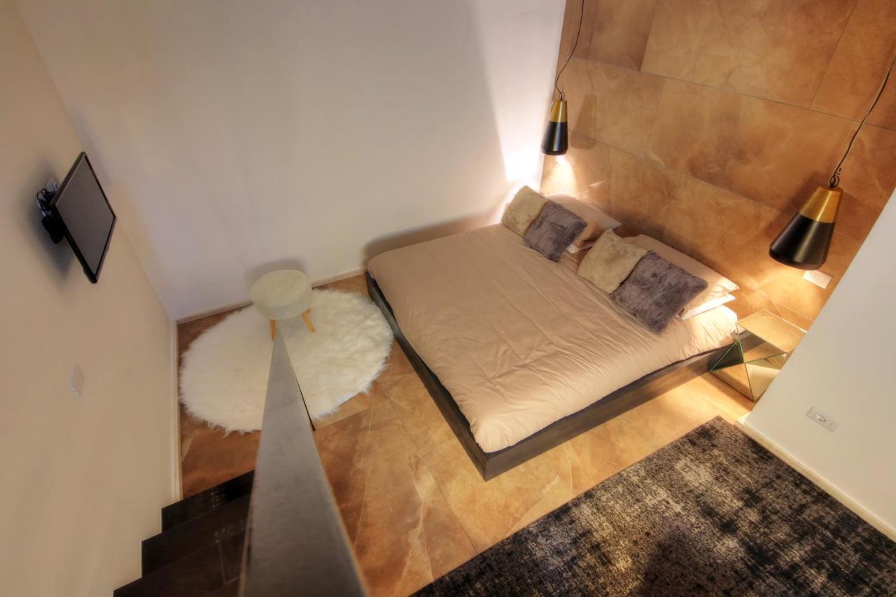 Urban Central Suites Кальяри Экстерьер фото
