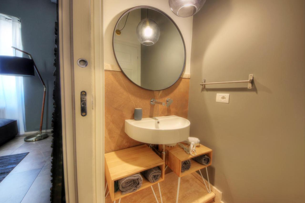 Urban Central Suites Кальяри Экстерьер фото